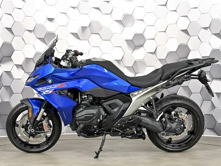 2026 BMW R 1300 RS, синий, 2499000 рублей, вид 4