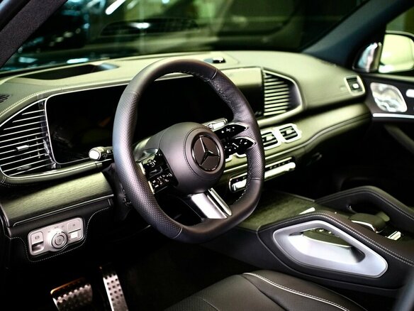 2026 Mercedes-Benz GLS 450 II (X167) Рестайлинг, чёрный, 18375000 рублей - вид 13