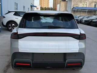 2026 Changan Qiyuan Q05 51.9 kWh II, серебристый, 1822000 рублей, вид 3