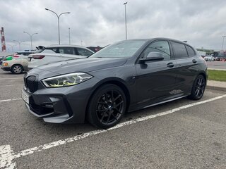 2020 BMW 1 серии 116d III (F40), серый, 2100000 рублей, вид 1