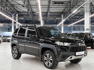 2025 Lada (ВАЗ) Niva Travel I, чёрный, 1269000 рублей, вид 2