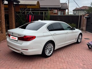 2018 BMW 5 серии 520d VII (G30/G31/G38), белый, 3599000 рублей, вид 4