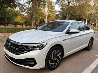 2023 Volkswagen Sagitar III Рестайлинг, белый, 1750000 рублей, вид 1