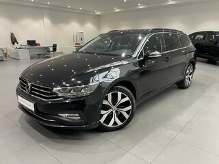2020 Volkswagen Passat B8 Рестайлинг, чёрный, 2780000 рублей, вид 1