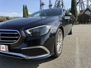 2022 Mercedes-Benz E-Класс 250 V (W213, S213, C238) Рестайлинг, чёрный, 4200000 рублей, вид 1