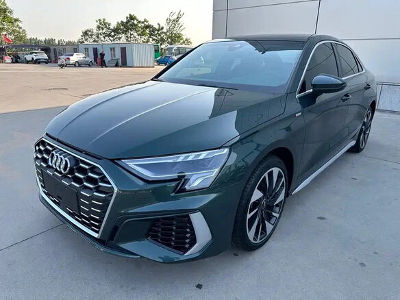2023 Audi A3 35 TFSI Long IV (8Y), зелёный, 2150000 рублей - вид 2