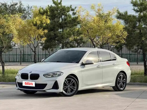 2023 BMW 1 серии 120i III (F52) Рестайлинг, белый, 1600999 рублей - вид 1