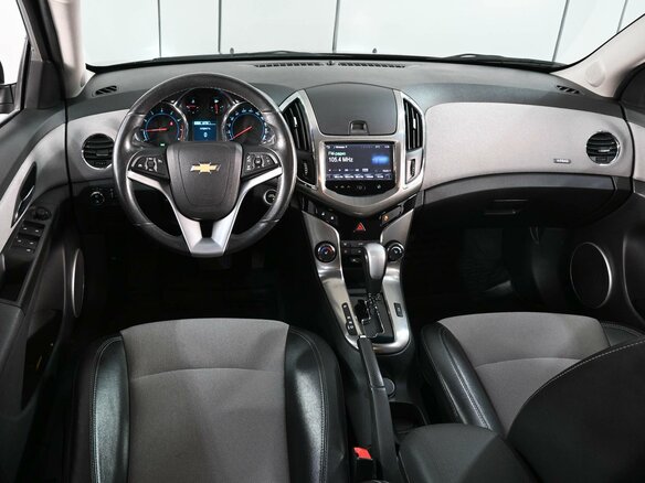 2015 Chevrolet Cruze I Рестайлинг, коричневый - вид 5