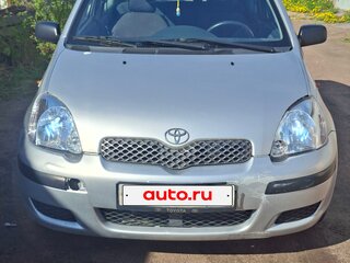 2003 Toyota Yaris I Рестайлинг, серебристый, 300000 рублей, вид 2