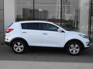 2013 Kia Sportage III, белый, 1198000 рублей, вид 4