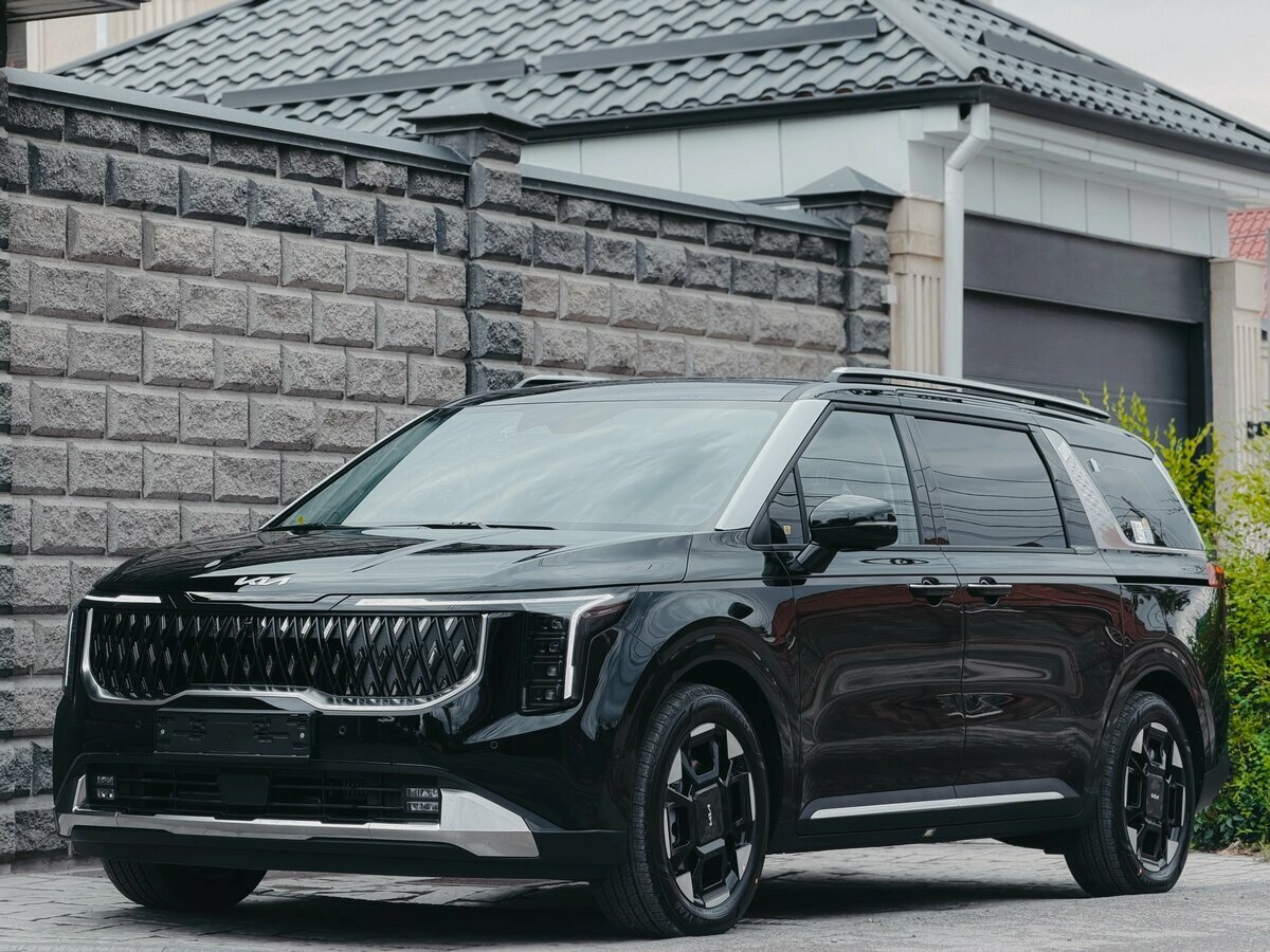 Открыть фотографии: Kia Carnival IV Рестайлинг
