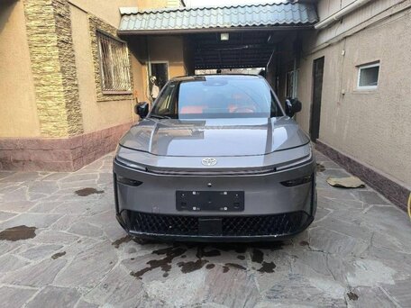 2026 Toyota bZ3X 58.3 kWh, серый, 2750000 рублей, вид 2