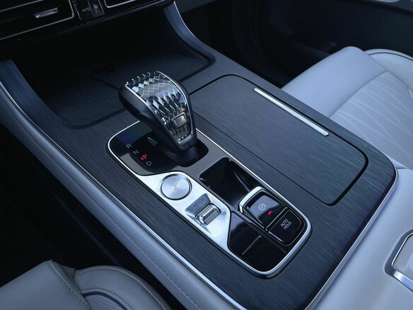 2023 GAC GS8 II, белый, 3040000 рублей - вид 12