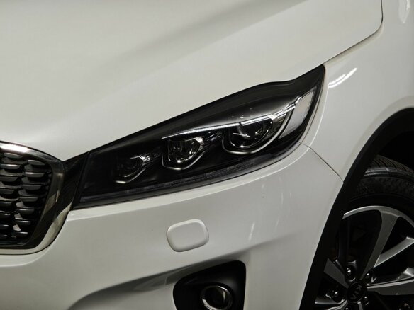 2018 Kia Sorento III Prime Рестайлинг, белый, 2339000 рублей - вид 9