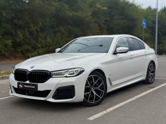 2021 BMW 5 серии 530i VII (G30/G31/G38) Рестайлинг, белый, 4950000 рублей - вид 4