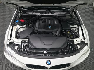 2018 BMW 3 серии 320i xDrive VI (F3x) Рестайлинг, белый, 2700000 рублей, вид 2