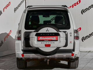 2014 Mitsubishi Pajero IV Рестайлинг 1, белый, 2300000 рублей, вид 5
