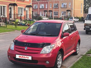 2002 Toyota Ist I, красный, 499999 рублей, вид 1