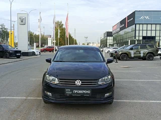 2019 Volkswagen Polo V Рестайлинг, чёрный, 1417000 рублей, вид 2