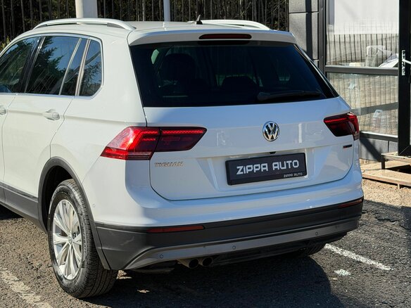 2019 Volkswagen Tiguan II, белый, 2749000 рублей - вид 6