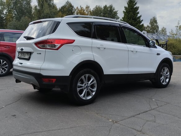 2016 Ford Kuga II, белый, 1000500 рублей - вид 6