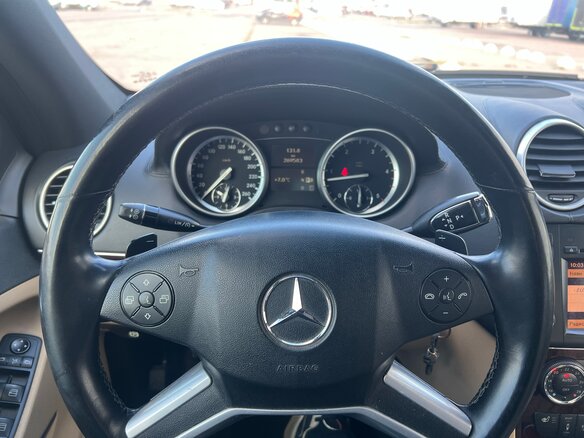 2011 Mercedes-Benz GL-Класс 350 I (X164) Рестайлинг, коричневый, 1490000 рублей - вид 12