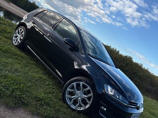 2014 Volkswagen Golf VII, чёрный, 1250000 рублей, вид 3