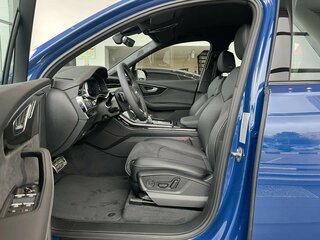 2026 Audi Q7 45 TFSI II (4M) Рестайлинг 2, синий, 10900000 рублей, вид 2
