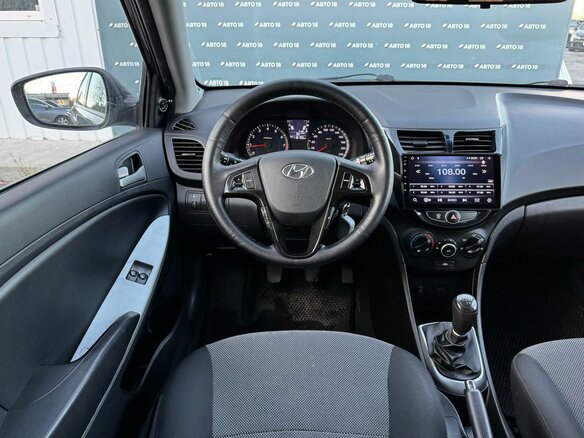 2013 Hyundai Solaris I, серый, 799000 рублей - вид 16