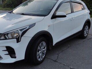 2021 Kia Rio X IV Рестайлинг, жёлтый, 1100000 рублей, вид 3