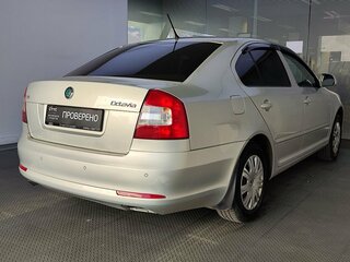 2013 Skoda Octavia II (A5) Рестайлинг, серебристый, 905000 рублей, вид 5