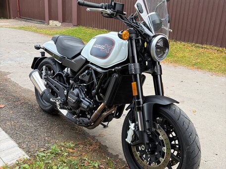 2023 Harley-Davidson X500, белый, 640000 рублей, вид 4