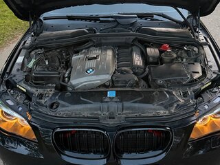 2006 BMW 5 серии 530i V (E60/E61), чёрный, 1100000 рублей, вид 3