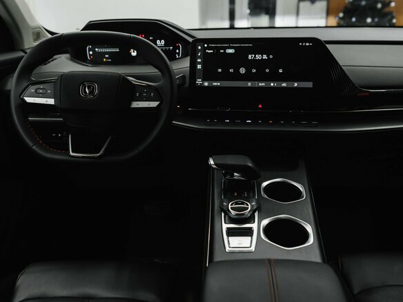 2025 Changan UNI-S I, серый, 3209900 рублей - вид 8