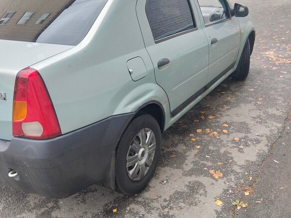 2009 Renault Logan I, зелёный, 225000 рублей - вид 2