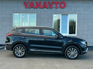 2024 Geely Atlas Pro, чёрный, 2120000 рублей, вид 4