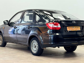2014 Lada (ВАЗ) Granta I, чёрный, 233000 рублей, вид 3