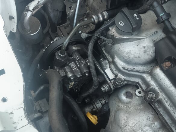 2014 Chevrolet Cobalt II, белый, 240000 рублей - вид 11