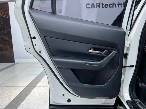 2023 Mazda CX-50, белый, 2830002 рублей - вид 16