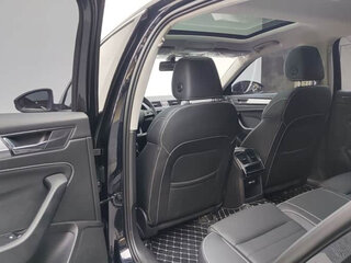 2023 Skoda Superb III Рестайлинг, чёрный, 1600000 рублей, вид 5