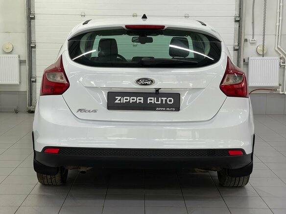 2013 Ford Focus III, белый, 849000 рублей - вид 4