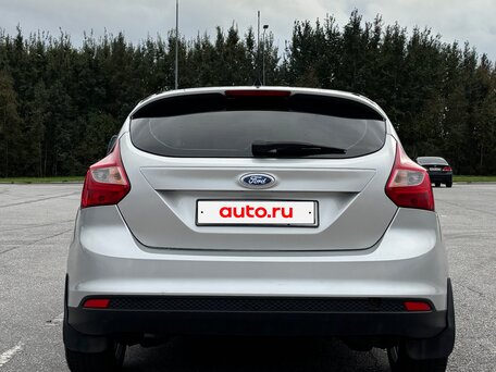 2013 Ford Focus III, серебристый, 750000 рублей, вид 4