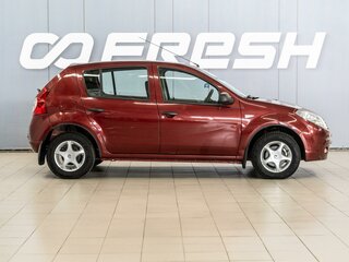 2012 Renault Sandero I, красный, 705000 рублей, вид 5