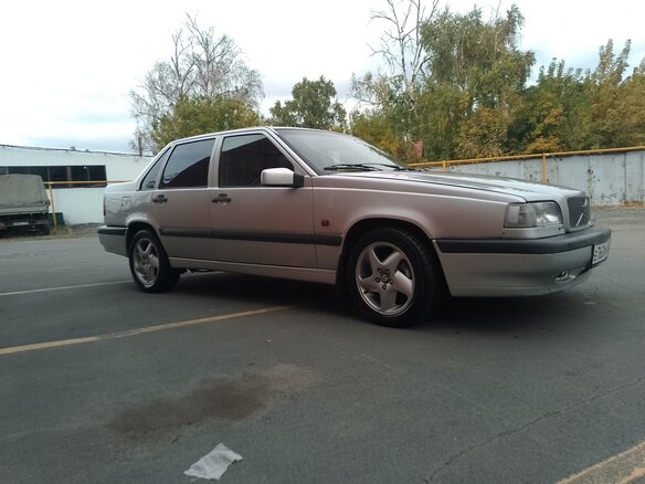 1994 Volvo 850, серебристый, 300000 рублей - вид 1