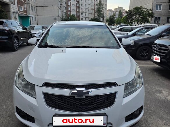 2012 Chevrolet Cruze I, белый, 560000 рублей - вид 1