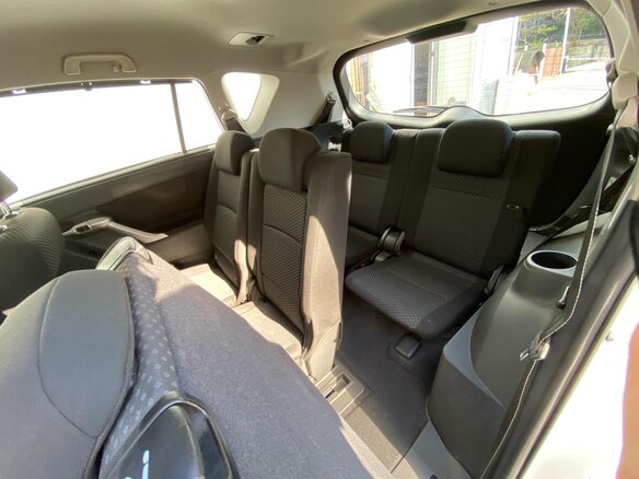 2011 Toyota Verso I, белый, 1190000 рублей - вид 10