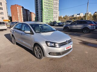 2012 Volkswagen Polo V, серебристый, 800000 рублей, вид 1