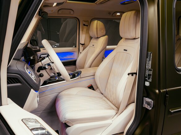 2026 Mercedes-Benz G-Класс AMG 63 AMG II (W465) Рестайлинг, зелёный, 33000000 рублей - вид 13