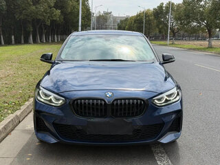 2023 BMW 1 серии 120i III (F52) Рестайлинг, синий, 1573009 рублей, вид 2