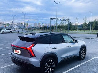 2024 Geely Atlas II, серый, 3100000 рублей, вид 5